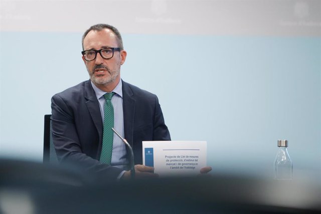 El ministro de Territorio y Vivienda de Andorra, Víctor Filloy, en rueda de prensa posterior al Consejo de Ministros