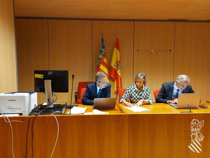 Ftn: La Audiencia De Valencia Selecciona A 4.000 Ciudadanos Para La Bolsa De Candidatos A Jurado Popular En Los Años 2022 Y 2023