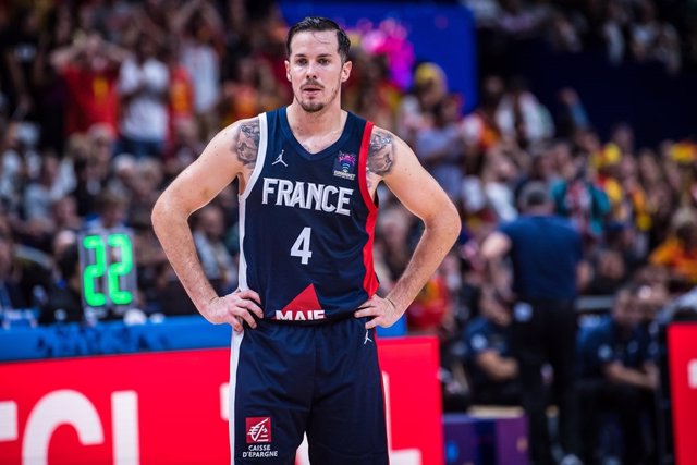 El base Thomas Heurtel con la selección francesa en el Eurobasket 2022.