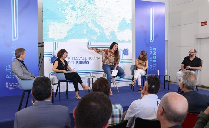 La consellera de Transición Ecológica, Mireia Moll, presenta la 'Ruta Valenciana del Biogás'
