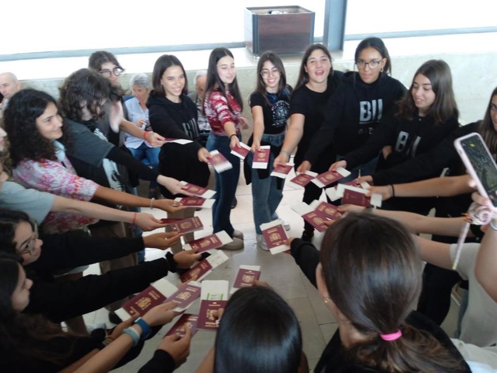 El Cabildo de Tenerife resalta que más de 900 estudiantes cuentan ya con las becas de inmersión lingüística  