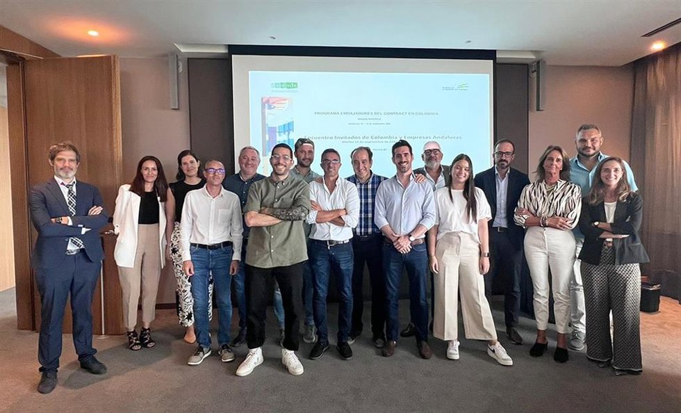 Foto Y Nota De Prensa: Extenda Potencia El Negocio Del Canal Contract De Andalucía En Colombia, Que Invertirá Más De 31.700 Millones De Euros En La Reactivación Del País