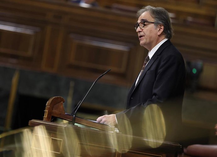 El ministro de Universidades, Joan Subirats, interviene durante una sesión plenaria, en el Congreso de los Diputados, a 22 de septiembre de 2022, en Madrid (España). 