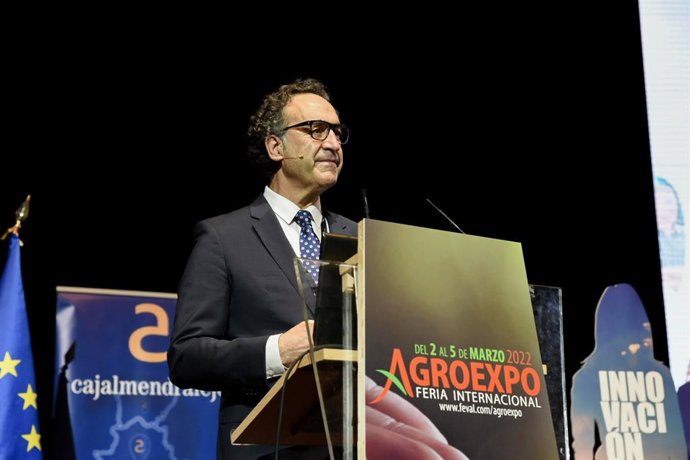 Archivo - El president de les cooperatives agrries europees, Ramon Armengol 