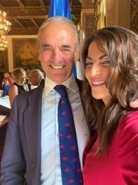 Macarena Olona pronunciará una conferencia el lunes en Sevilla presentada por Mario Conde