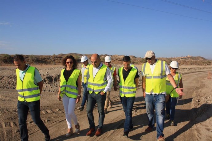 El delegado de Agricultura de Almería visita las obras de la EDAR de Cuevas del Almanzora.