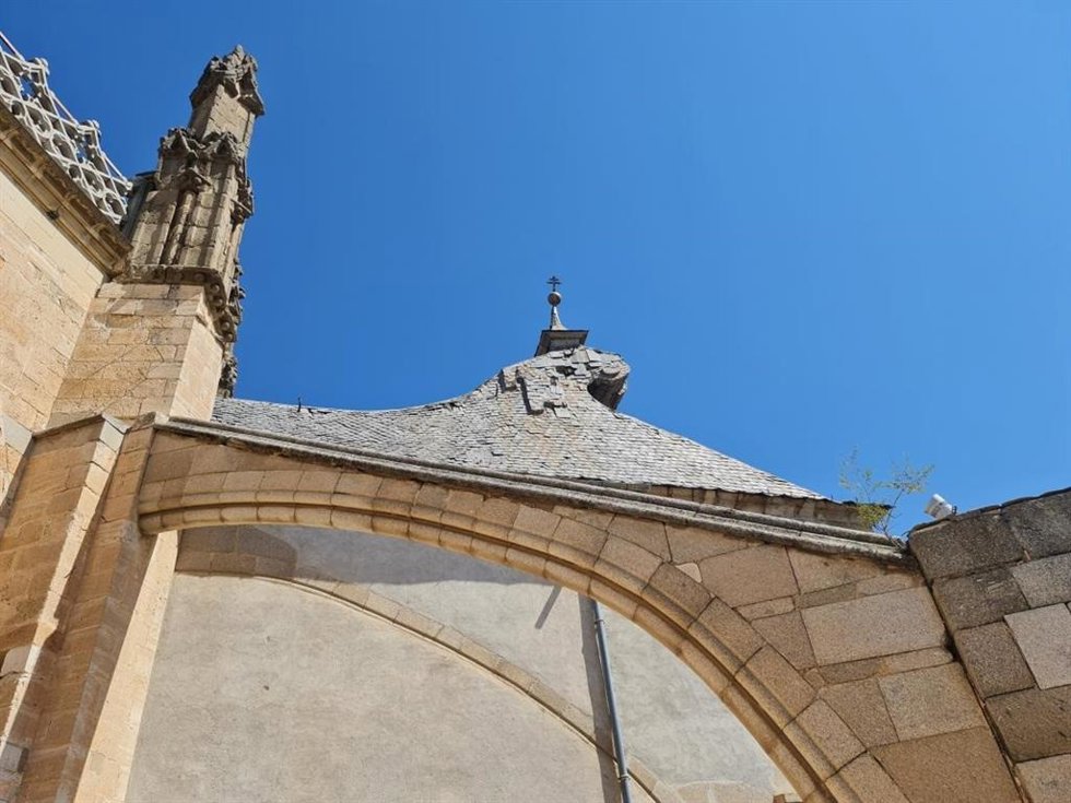 Archivo - Cubierta del transparente del a Catedral de Toledo