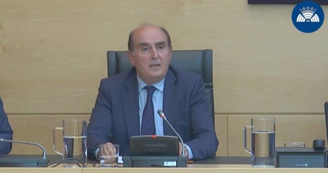 Tomás Quintana, en su comparecencia en las Cortes para exponer la Memoria del Comisionado de Transparencia de 2021