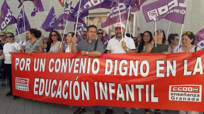 Archivo - Imagen de archivo de una protesta de CCOO.