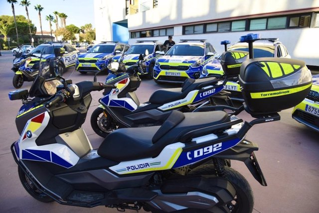 Presentación de la nueva flota de vehículos de la Policía Local de Torremolinos