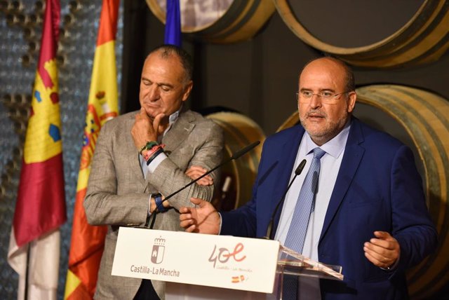 El vicepresidente de Castilla-La Mancha, José Luis Martínez Guijarro
