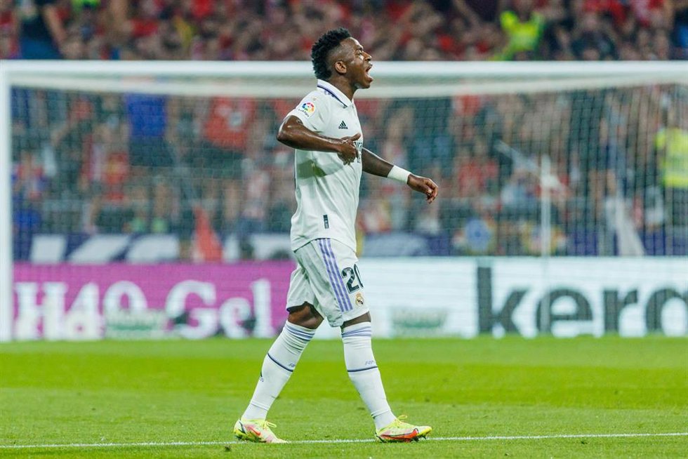 18 September 2022, Spain, Madrid: Real Madrid's Vinicius Junior celebrates his side's goal during the Spanish La Liga soccer match between Atletico Madrid and Real Madrid at Wanda Metropolitano Stadium. 