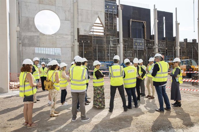 Visita A La Futura Sede De La Editorial RUBIO En Paterna