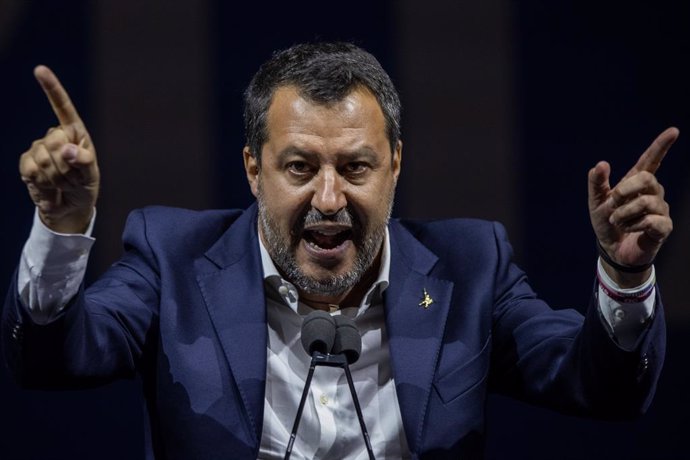 22 September 2022, Italy, Rome: Federal Secretary of Italy's Lega Nord party Matteo Salvini delivers a speech during the coalition closing campaign rally with Leader of the far-right Fratelli d'Italia (Brothers of Italy) party Giorgia Meloni and Forza I