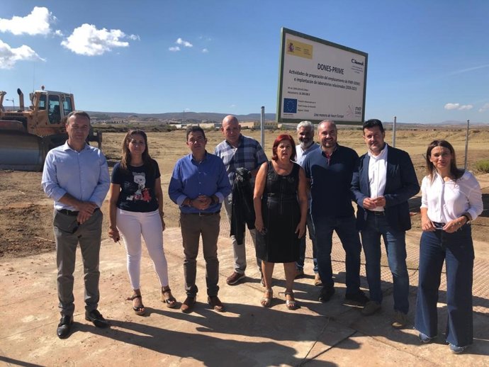 Visita del Grupo Parlamentario socialista a Escúzar para conocer el avance de las obras de las instalaciones de la candidatura del acelerador de partículas.