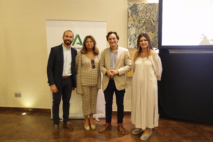 Consumo responsable y economía circular, los valores reconocidos a los colegios e institutos andaluces en los Premios Consumópolis'17