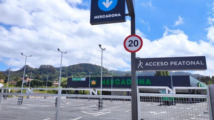 Archivo - Nuevo Mercadona en Villaviciosa