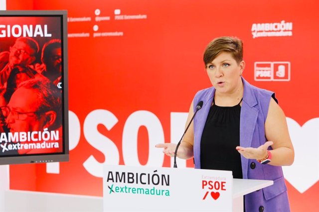 La portavoz del PSOE de Extremadura, Soraya Vega.