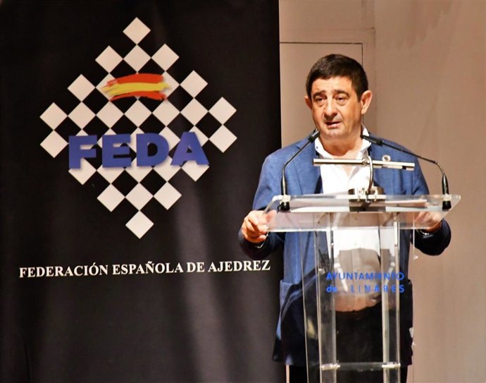 Reyes destaca en Linares la repercusión promocional y económica de los Campeonatos de España de Ajedrez