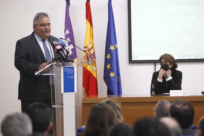 Archivo - El fiscal superior de les Illes Balears, Bartolomé Barceló, interviene en un acto para conmemorar el 40 Aniversario del Estatuto Orgánico del Ministerio Fiscal, en la Fiscalía de les Illes Balears, a 10 de febrero de 2022.