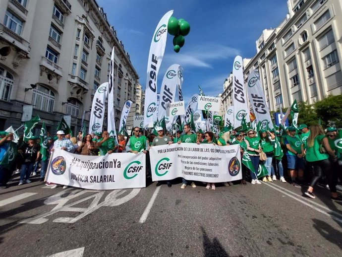Manifestación de CSIF en Madrid en contra del empobrecimiento social