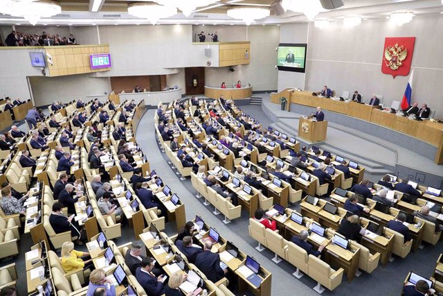 Archivo - reunión en la Duma de Rusia