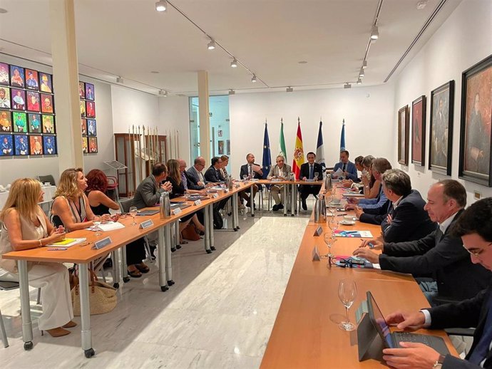 Reunión de la Consejería de Universidad con vicerrectores de I+D de universidades andaluzas