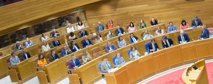 Archivo - Grupo Popular en el Parlamento de Galicia.