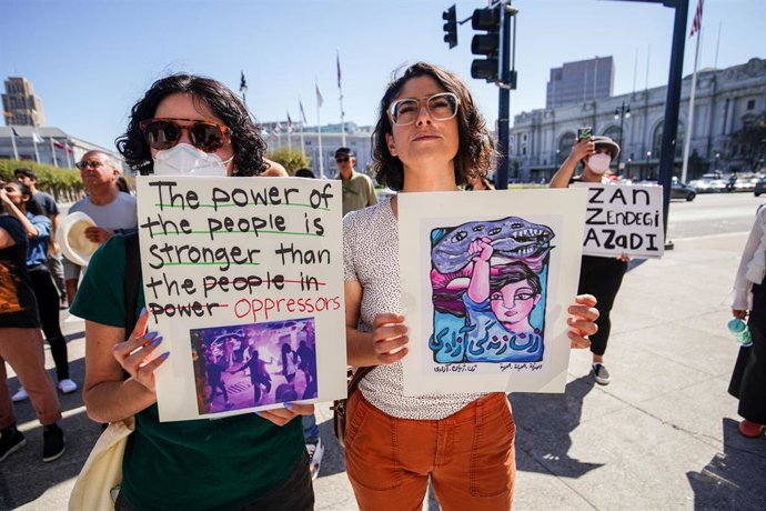 Protestas por la muerte de Mahsa Amini