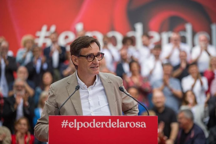 Illa durant el seu discurs