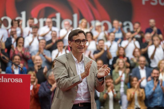 Illa durant el seu discurs