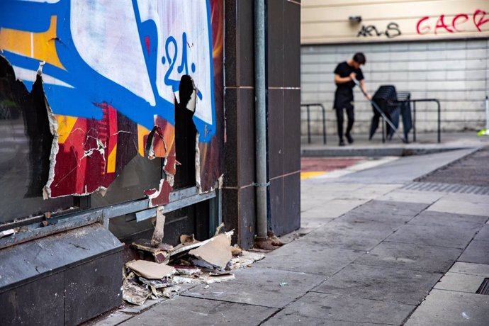 Desperfectes provocats durant els altercats a les Festes de la Merc, a 25 de setembre de 2022, a Barcelona