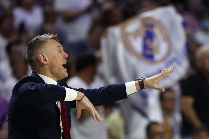 Archivo - El entrenador del Bara, Sarunas Jasikevicius.