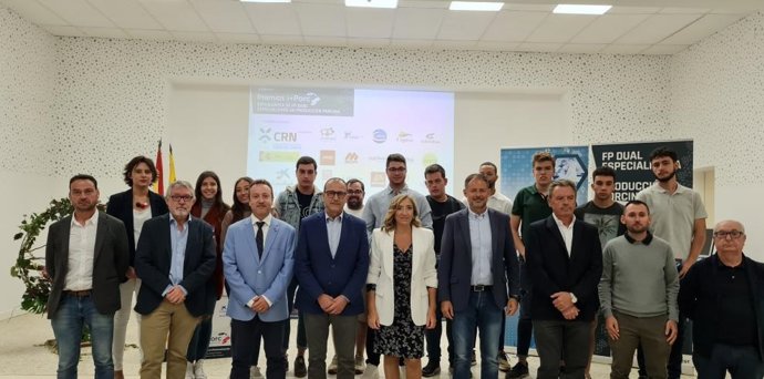 El consejero de Educación, Cultura y Deporte del Gobierno de Aragón, Felipe Faci, durante la entrega de los Premios i+Porc.