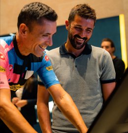 El exfutbolista David Villa acudió a la presentación de la bici de ciclo indoor Technogym Ride en Madrid.