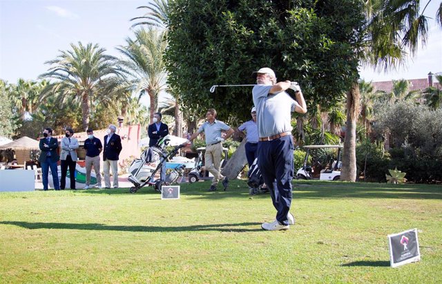 Archivo - Celebración del 'Costa de Almería' Campeonato de España de Profesionales Senior de Golf