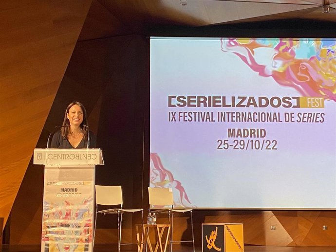 La delegada de Cultura, Turismo y Deporte del Ayuntamiento de Madrid, Andrea Levy, en la presentación del Serializados Fest 2022.