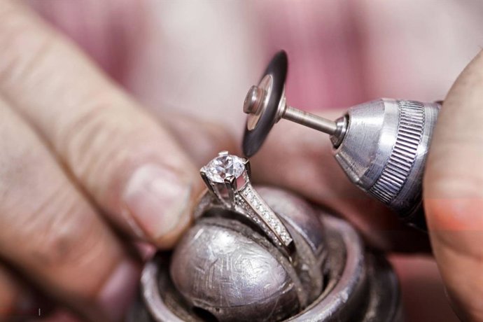 foto anillo de compromiso.