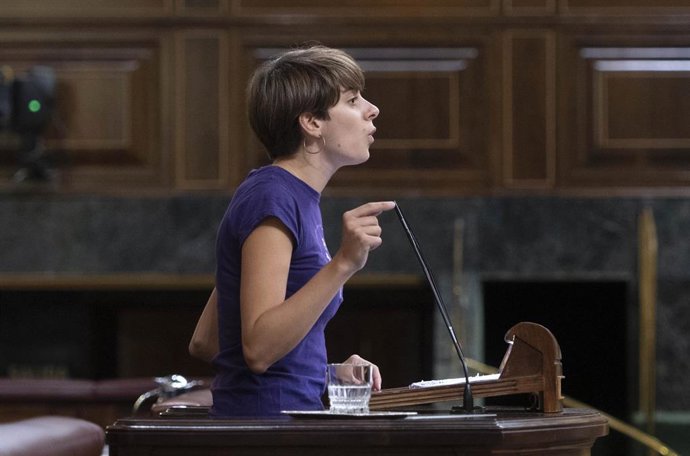 La diputadas de ERC, Marta Rosique, en la tribuna del Congreso.