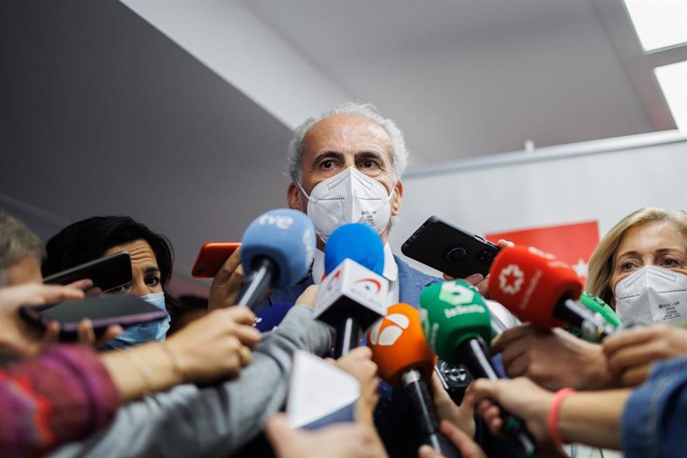 El consejero de Sanidad, Enrique Ruiz Escudero