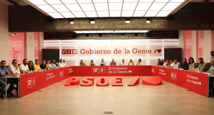 Reunión de secretarios de Organización del PSOE en Ferraz.