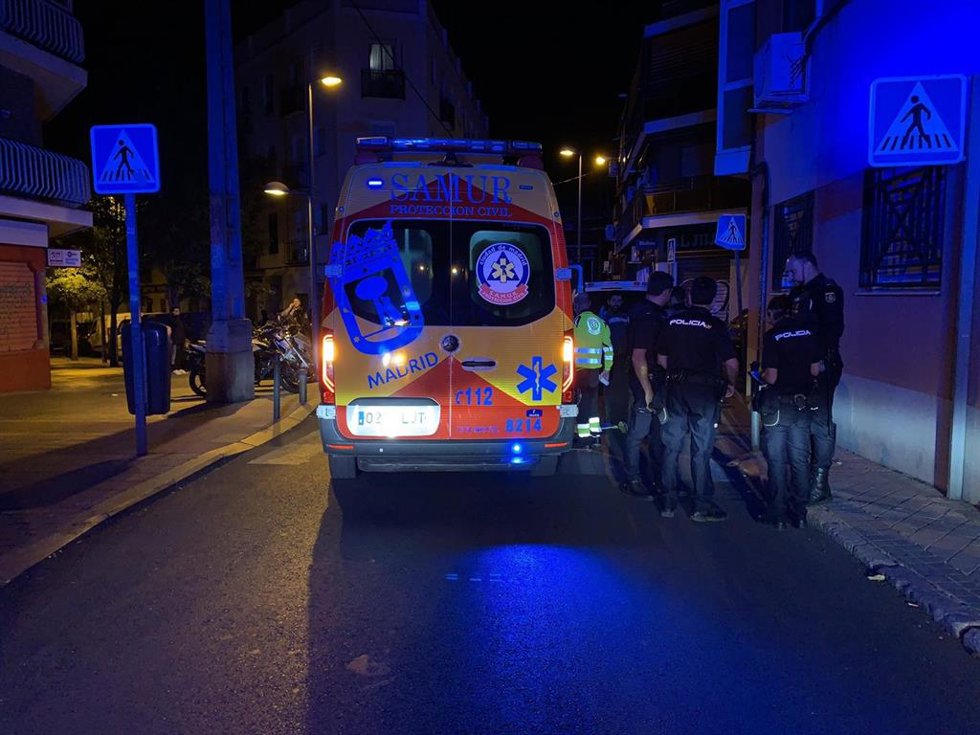 Servicios de Emergencia de Madrid en una reyerta en Puente de Vallecas.