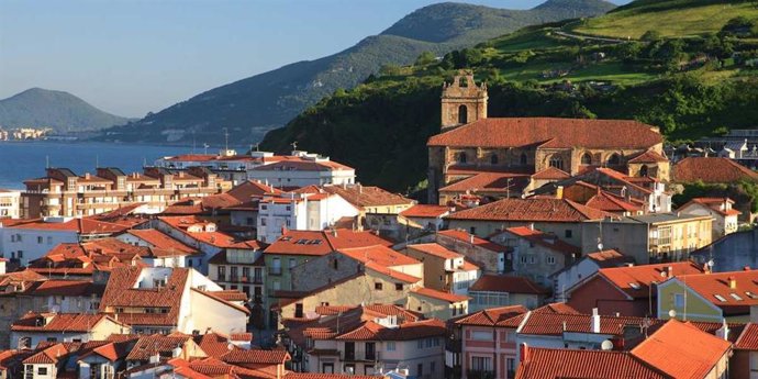 Archivo - Laredo abre el periodo de solicitud de ayudas para rehabilitación en la Puebla Vieja