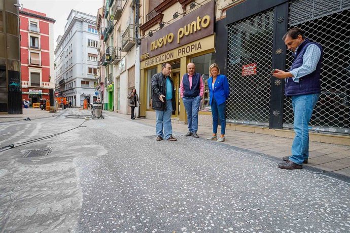 Las calles Méndez Núñez y del Pino pasan a ser de plataforma única para mejorar la accesibilidad