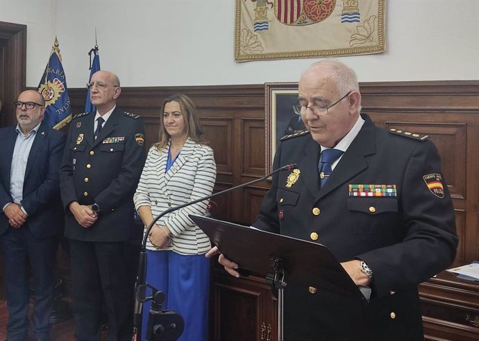 De izda a dcha, Miguel Latorre, Juan José Campesino, Virginia Barcones y Francisco Moñux en la toma de posesión del nuevo jefe de la Policía Nacional de Soria.