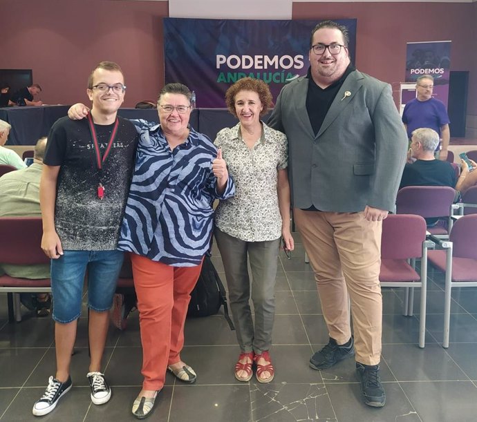 Delegados de Podemos Córdoba en la Conferencia Municipalista celebrada en Mollina, entre ellos Sonia Bachiller (2 izda.), ya dimitida.