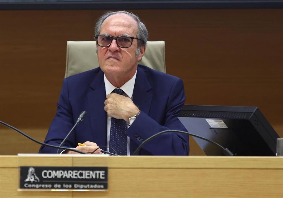 El Defensor del Pueblo, Ángel Gabilondo, en una comparecencia en el Congreso