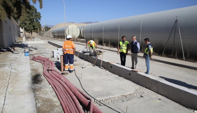 El puerto de Motril (Granada) acomete las obras del proyecto del paseo marítimo de Varadero.