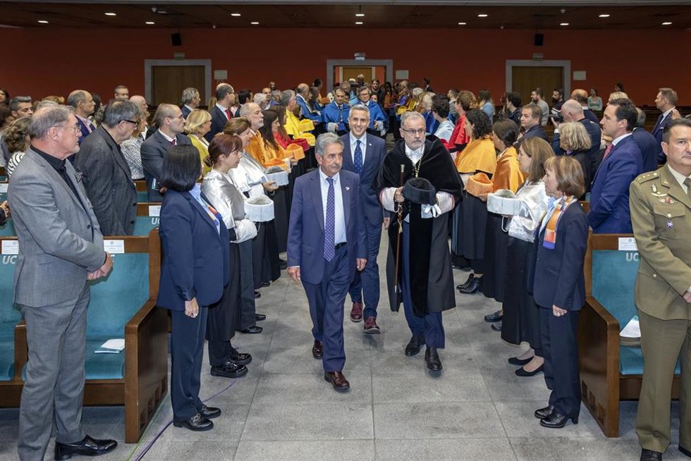 Apertura del curso académico 2022-2023 en la UC