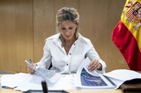 Díaz aboga por mejorar la prestación de paro de los autónomos y no descarta una recesión técnica